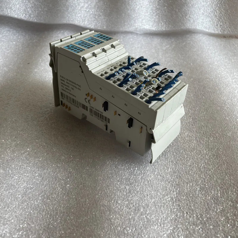 R-IB IL 24DO32/HD-PAC PLC Module