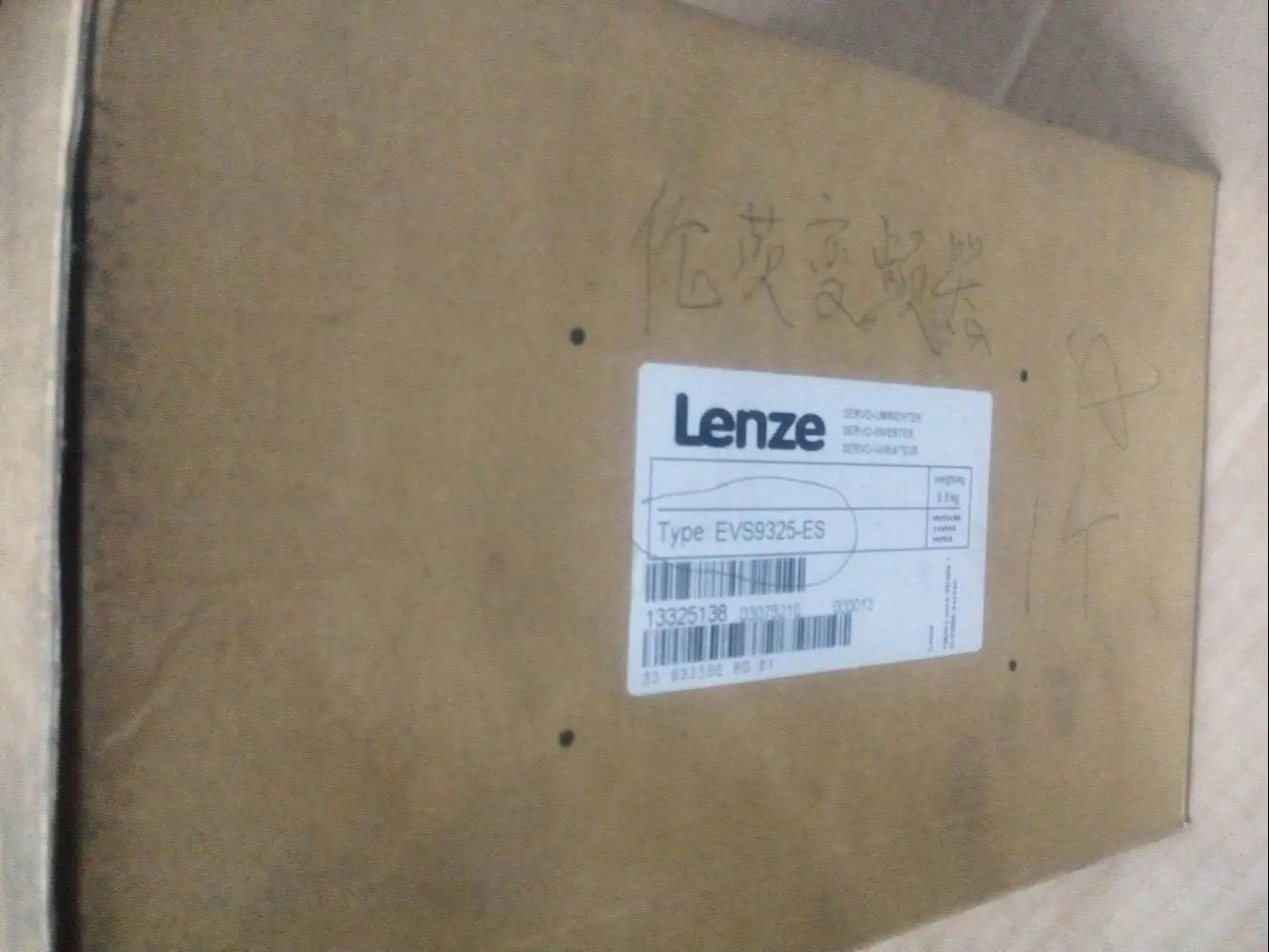 New and Brand EVS9325-ES Lenze 9300 Frequency Converter Inverter