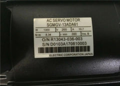 SGMGV-13ADA61 AC Servo Motor 1300W 3000RPM 200V 10.7A 8.34N.m
